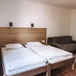 Sobri Halaszcsarda Es Panzio 3*