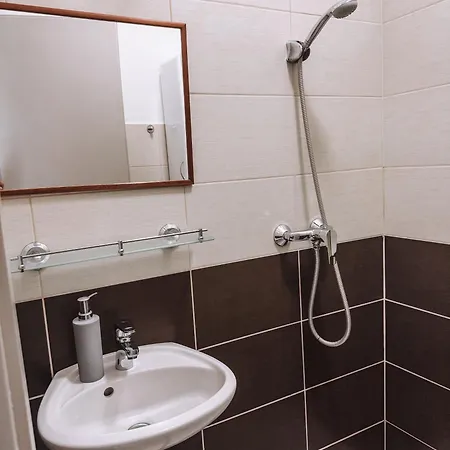 Casa de hóspedes Sobri Halászcsárda és Panzió 2*