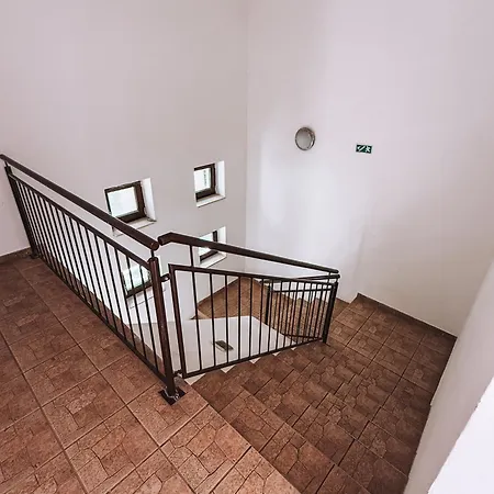 Konukevi Sobri Halaszcsarda Es Panzio