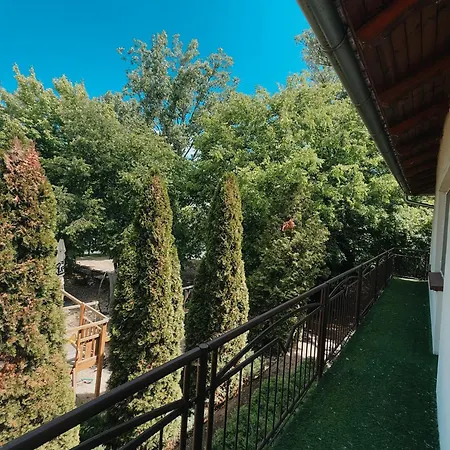 Sobri Halaszcsarda Es Panzio Baja