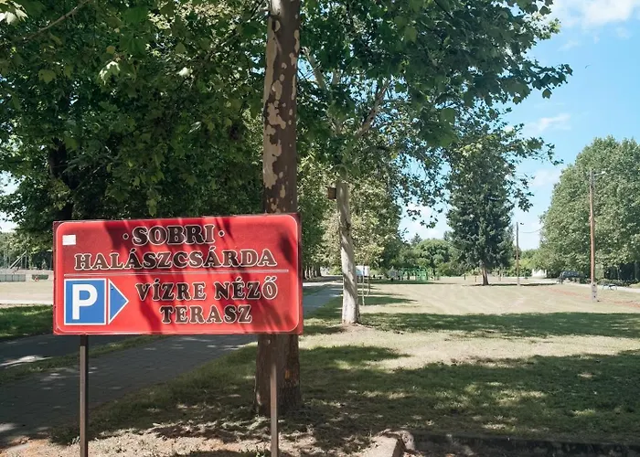 Sobri Halaszcsarda Es Panzio